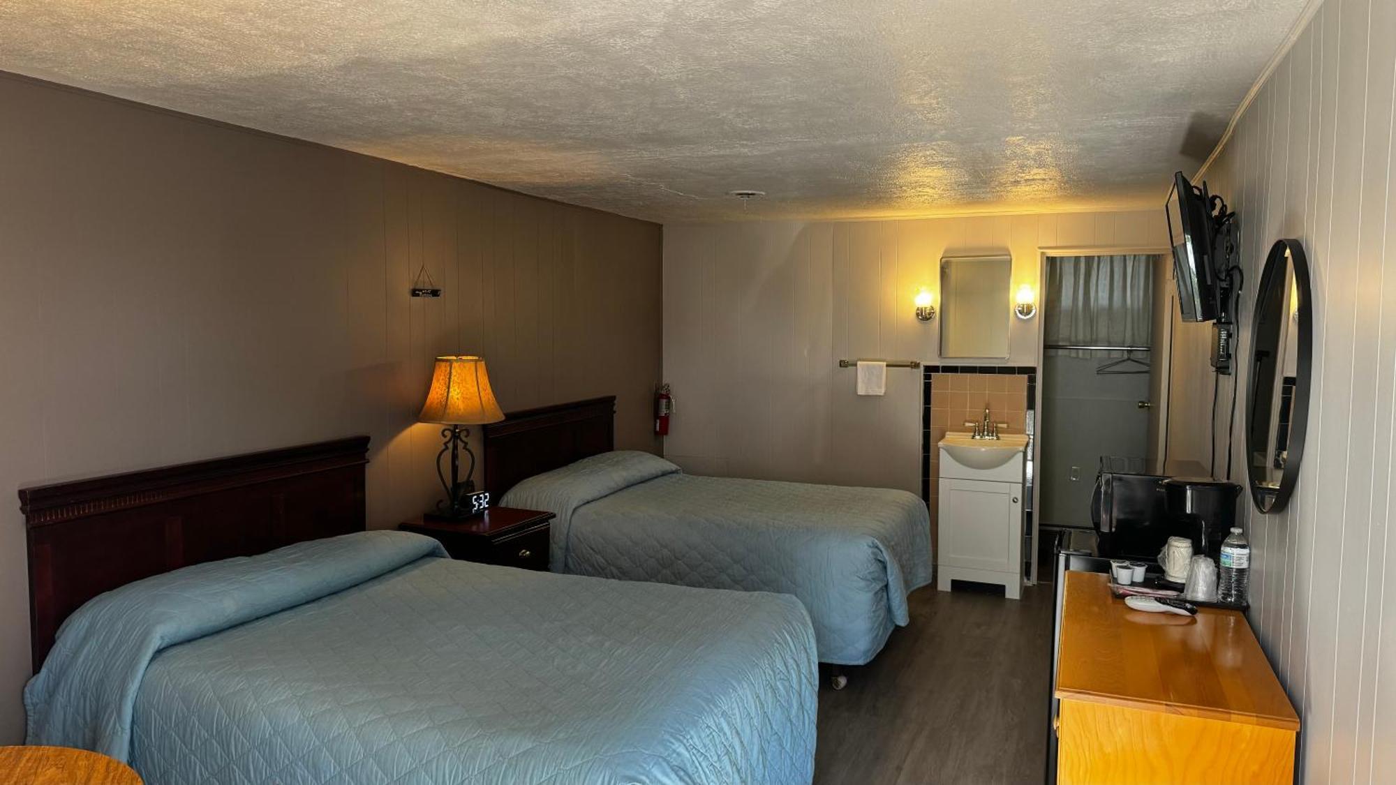 Hopwood Motel Uniontown Exterior foto